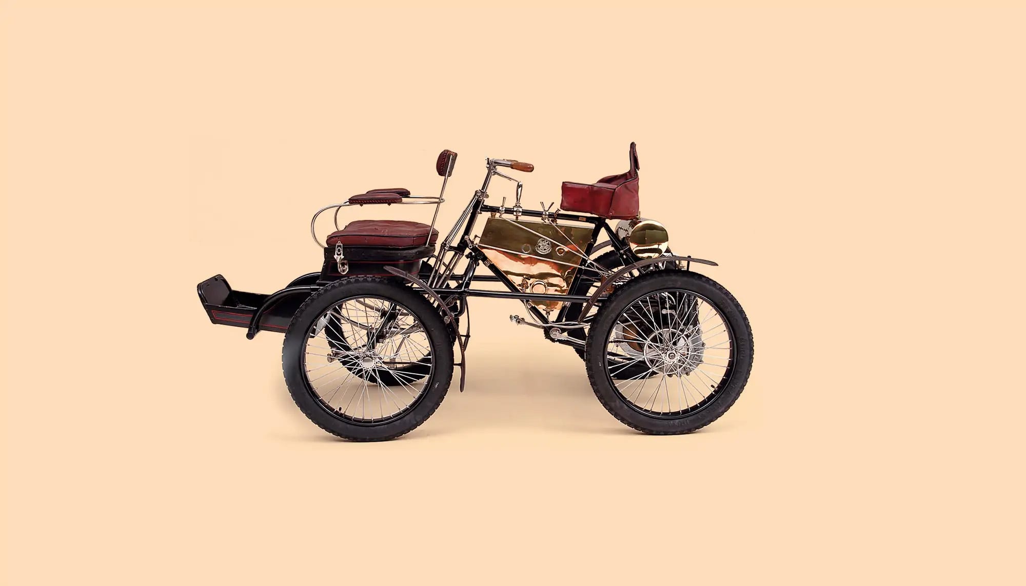 Bekijk De Dion Bouton Quadricycle in het Louwman Museum