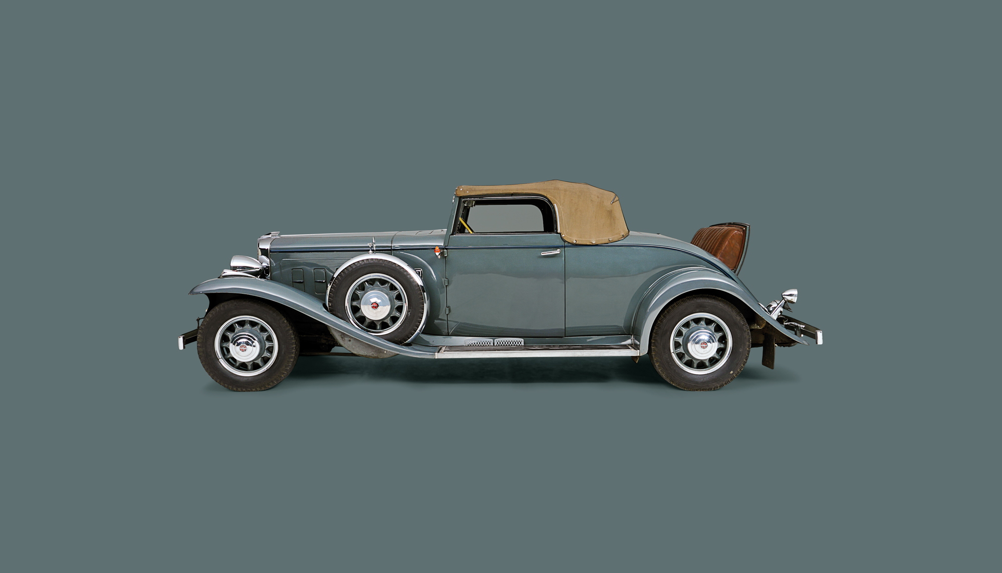 Bekijk Marmon Sixteen Lebaron Convertible Coupe in het Louwman Museum