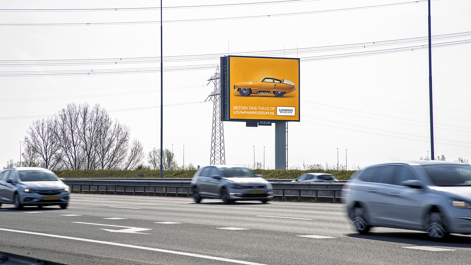 Reclame langs snelweg